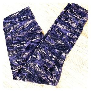 7/8 Rip wave purple thunder black align size 8